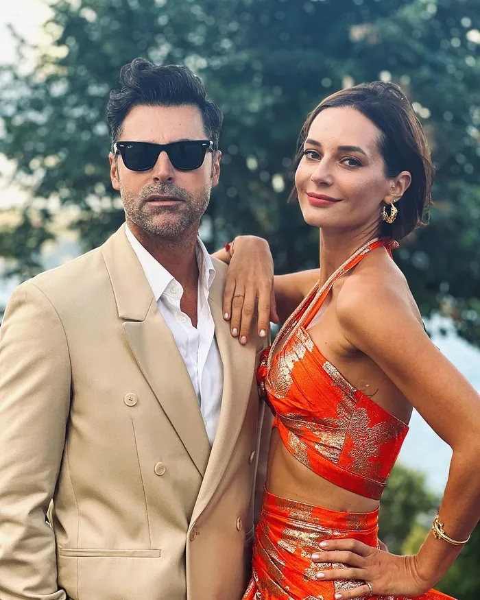 18-yil-once-evlenmislerdi-sedef-avcidan-bosanma-isyani-yaprak-dokumunun-cemi-kivanc-kasabali-ile-1702715603705.jpg 18 yıl önce evlenmişlerdi! Sedef Avcı’dan ‘boşanma’ isyanı! Yaprak Dökümü’nün Cem’i Kıvanç Kasabalı ile...-9