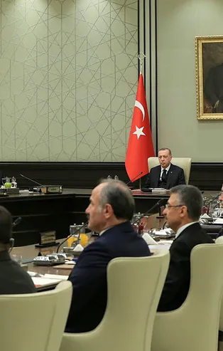 Yeni sistemin ilkler MGK’sı