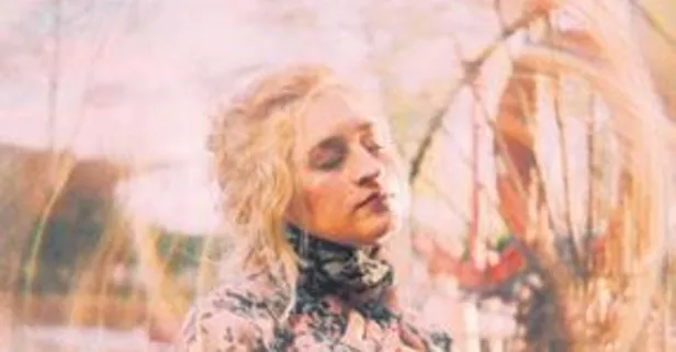 Merve Çalkan'dan yepyeni şarkı!