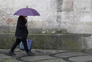 Kar yağışı İstanbul’u son kez şiddetli vuracak! Meteoroloji 26 ile sarı kod verdi: Sağanak, fırtına, çığ... Hava buz kesecek