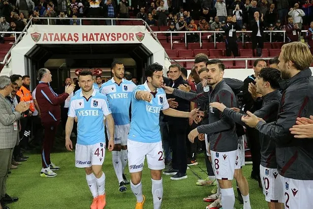 hatayda-kazanan-yok-hatayspor-0-1-trabzonspor-mac-sonucu-ozet-1651864209703.jpeg