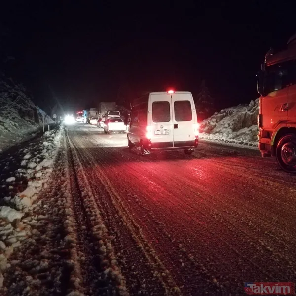 Antalya'ya da kar düştü! 10-15 santimetre kalınlığa ulaştı - 3