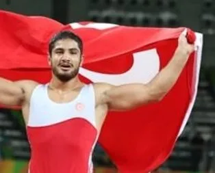Taha Akgül’ün hedefi 6. kez Avrupa şampiyonluğu
