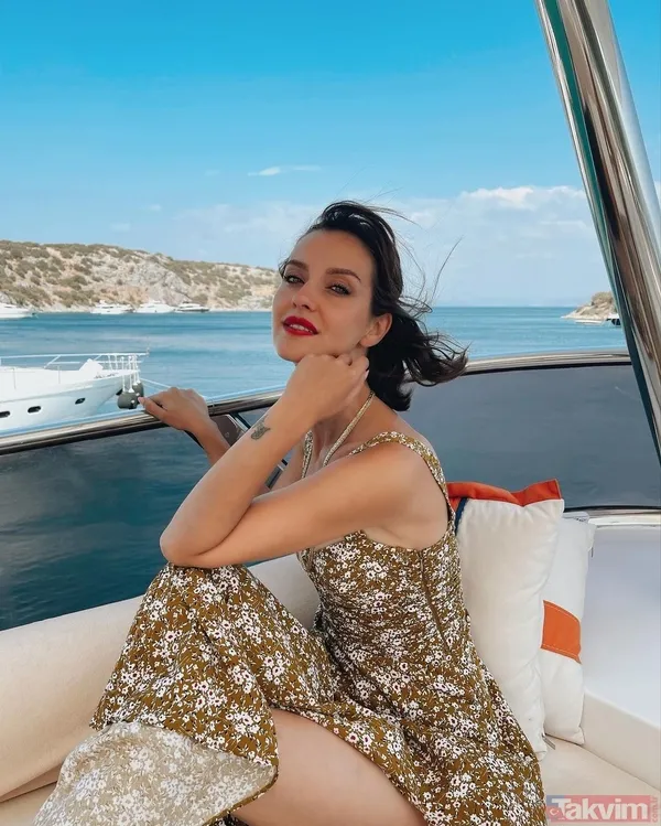 Yürek Çıkmazı’nın Zeynep’i İrem Helvacıoğlu siyah sütyeninin üzerine giydiği transparan bluzuyla poz verdi! Taşlı makyajı dikkat çekti - 15