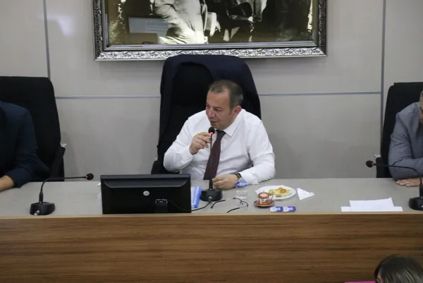 CHP'de koltuk kavgası alevlendi! Ekrem İmamoğlu kurultay istedi, Kemal Kılıçdaroğlu rest çekti: MYK'ya ince ayar-21