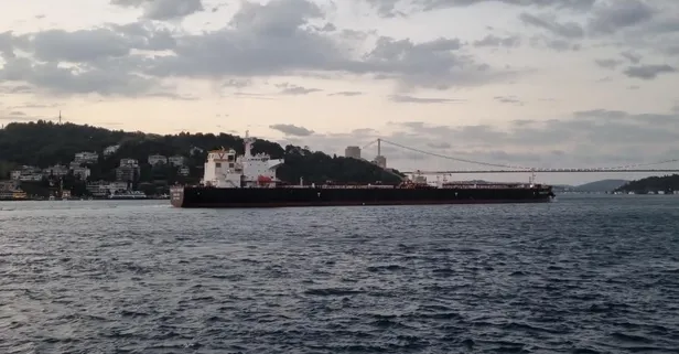 Kapalı olan İstanbul Boğazı yeniden trafiğe açıldı