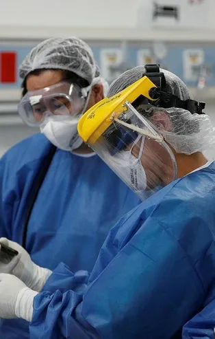 Koronavirüs kabusu sürüyor! Dünya genelinde Kovid-19 tespit edilen kişi sayısı 9 milyon 910 bini geçti