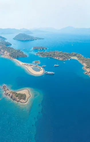 Bodrum'da 95 TL'lik lahmacun, 95 TL'lik ayran ve 1.300 TL'lik hamburger derken şimdi de 300 TL'ye tost şoke etti