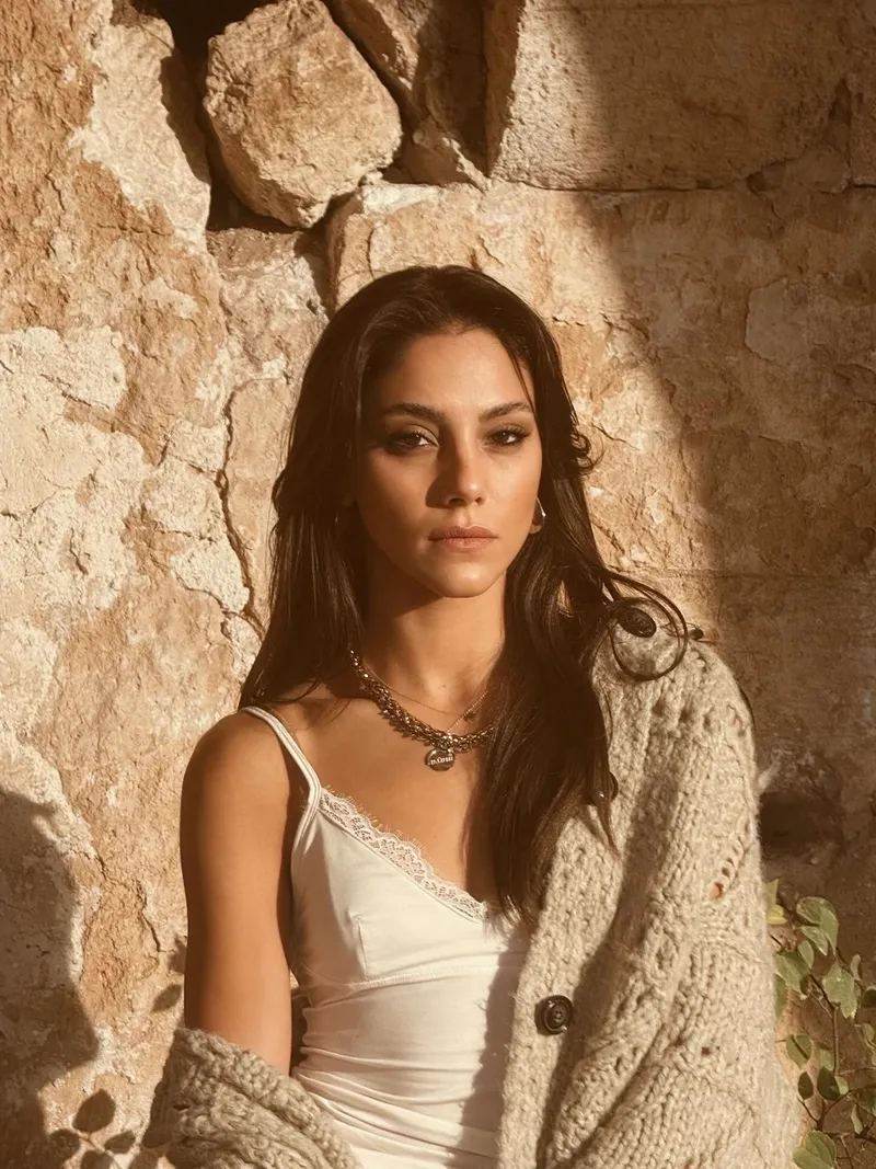 dilin-doger-ve-atakan-ozkaya-aski-belgelendi-uzak-sehir-yildizindan-itiraf-geldi-1772886162167.jpg Dilin Döğer ve Atakan Özkaya aşkı belgelendi! Uzak Şehir yıldızından itiraf geldi-6