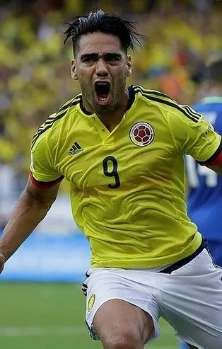 Falcao baskısı! Galatasaray Falcao transfer için şartları sonuna kadar zorluyor