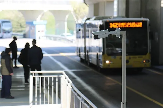 İstanbul Valiliğinden toplu taşıma kararı!