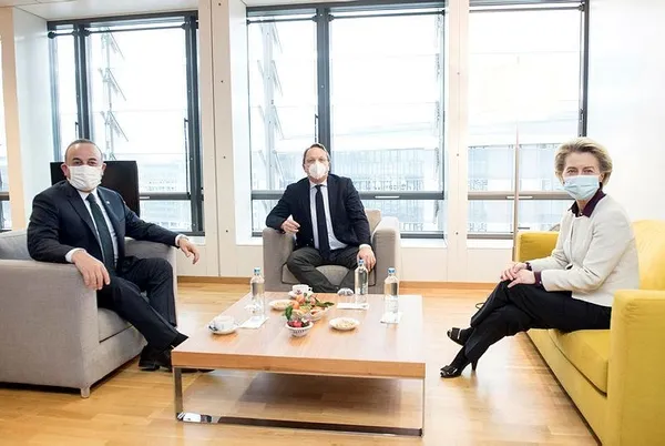 ab-komisyonu-baskani-von-der-leyen-disisleri-bakani-mevlut-cavusoglu-ile-gorusmesini-degerlendirdi-1611256462715.jpeg AB Komisyonu Başkanı von der Leyen, Dışişleri Bakanı Mevlüt Çavuşoğlu ile görüşmesini değerlendirdi-1