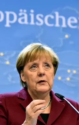 Merkel'den Türkiye'ye övgü