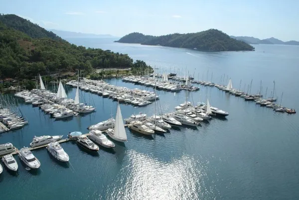 Yunan suları boş kaldı! Sosyete Bodrum ve Göcek'teki limanlara bağlandı - 6