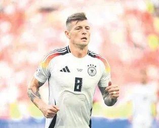 Toni Kroos veda etti