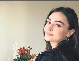 Çiçek gibi kutlama