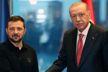 Zelenski Türkiye'yi işaret etti: ''Ev sahipliği yapabilir''