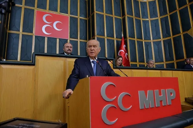 MHP lideri Devlet Bahçeli: Boğaziçi Üniversitesi'nde yeşeren olaylar Türk gençliği üzerinde oynanan oyunları deşifre etmiştir-6