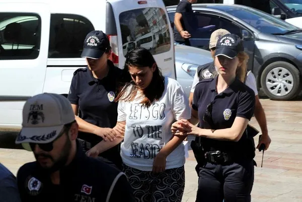 Terör örgütü şüphelisi 1 İngiliz ve 2 Bulgar'a gözaltı-1