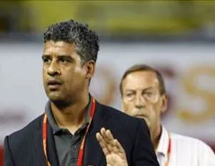 Frank Rijkaard'ı Gönderen 10 Büyük Hata