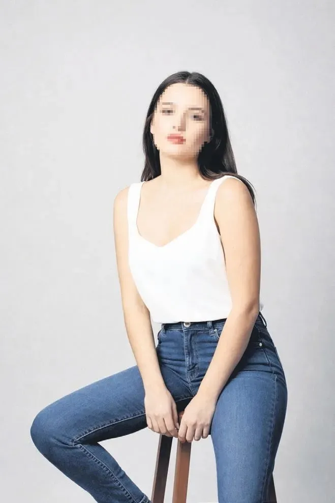 nereden-geliyor-bu-degirmenin-suyu-otel-odasinda-yakalanan-chpli-ozkan-yalimin-serveti-ortaya-cikti-34-arac-11-1774710454784.jpeg Nereden geliyor bu değirmenin suyu? Otel odasında yakalanan CHP’li Özkan Yalım’ın serveti ortaya çıktı: 34 araç, 114 taşınmaz…-2