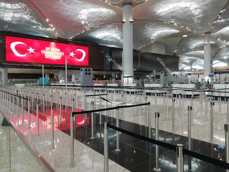 İstanbul Havalimanı'nda yolcuların pasaportta bekleme süreleri kısalacak - 4