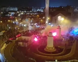 Paris Saint Germain PSG - Galatasaray maçı öncesi gerginlik! Taraftara çirkin saldırı...