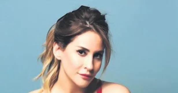 Ünlü şarkıcı Aynur Aydın'dan ilginç paylaşım