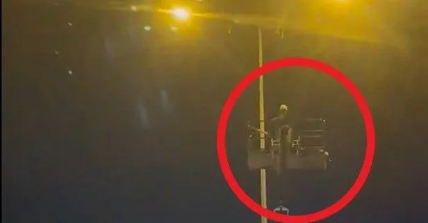 Mansur Yavaş'ın skandalları bitmiyor! Yine Turgut Altınok’un afişlerini toplattı