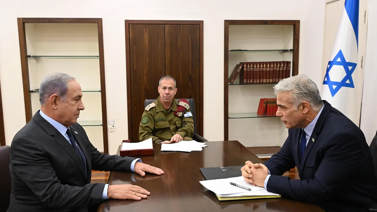 İsrailli yetkililerden Netanyahu'ya uyarı: ''Takas müzakerelerini sabote etmeyi bırak!''