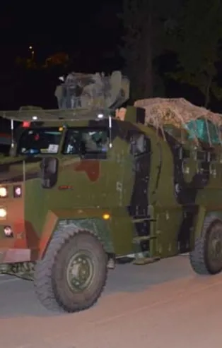 Suriye sınırına askeri sevkiyat