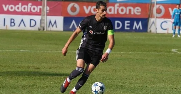 https www takvim com tr spor 2020 09 30 alpay celebi cebiye takildi