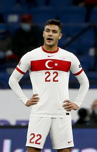 Beşiktaş'ta Ozan Kabak sesleri! Yabancı sınırına çözüm olacak