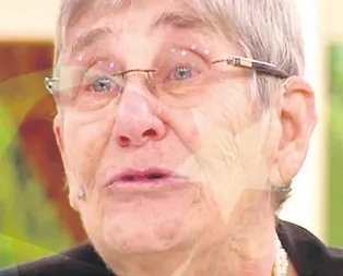 Hüngür hüngür ağladı