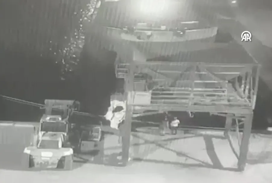 Kaptan kameraya yakalandı!