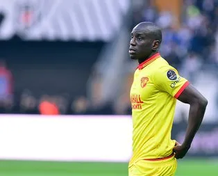 Demba Ba’ya büyük şok