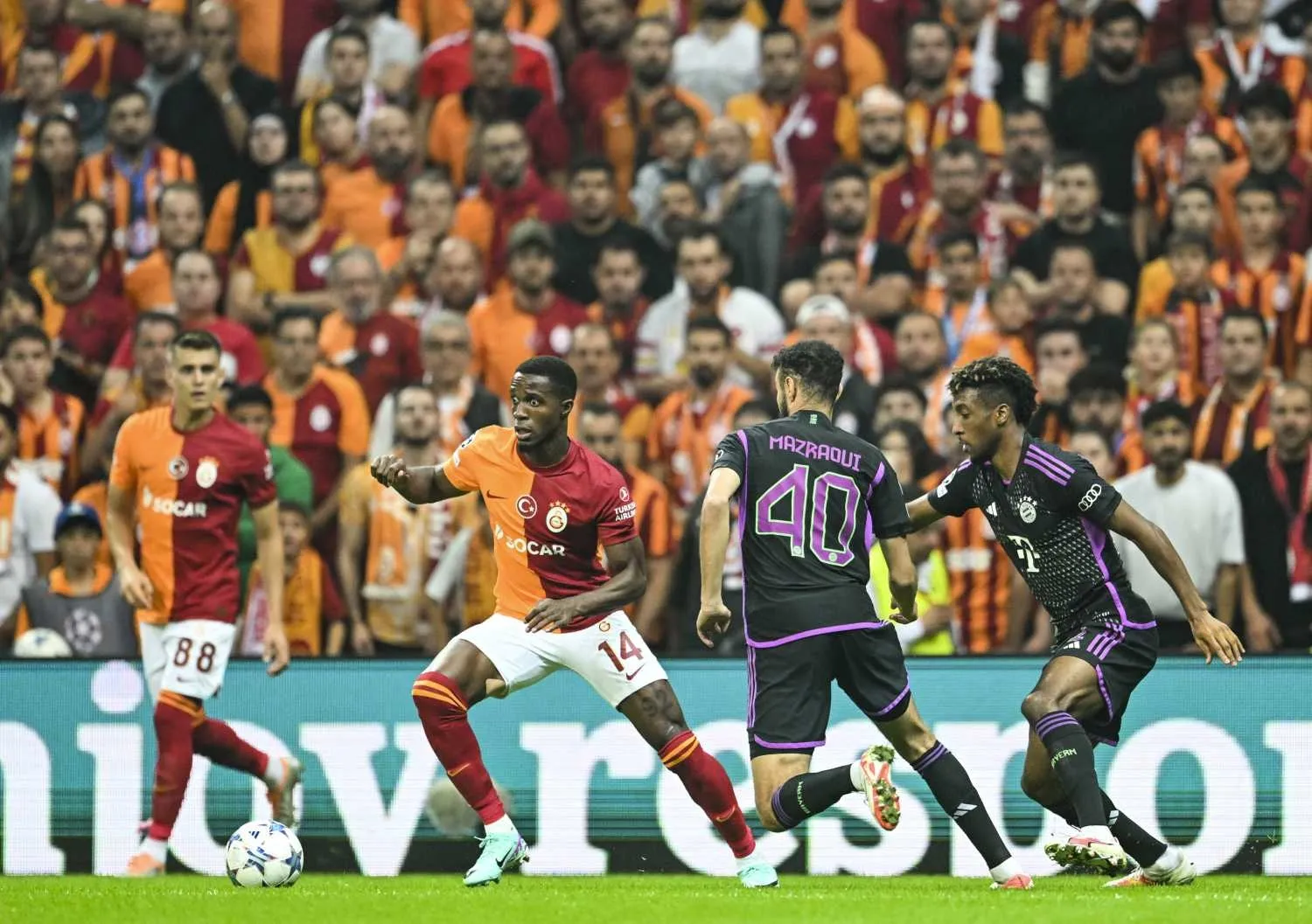 GALATASARAY TRANSFER HABERLERİ | Takım arkadaşı açıkladı! İşte Ziyech ve Zaha'nın yeni adresleri - 20