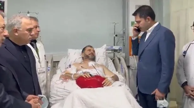Murat Kurum Fatih Camii İmamı Galip Ustayı hastanede ziyaret etti! Başkan Erdoğan telefonda görüştü