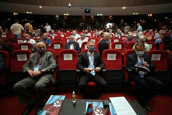 Trabzonspor Başkanı Ahmet Ağaoğlu’ndan bomba açıklamalar: Ceza almamız için UEFA'ya baskı yaptılar!-3