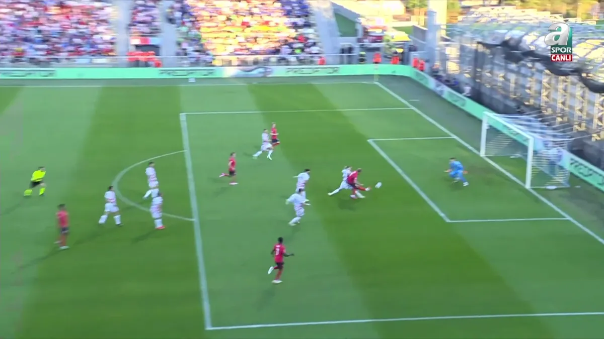 Uluslar Ligi: İngiltere Hırvatistan karşısında Harry Kane ile 1-0 önde!