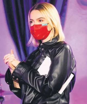 Serdar Ortaç ve Seçil Gür önceki gün Tarabya- Bebek hattında bisikletle tura çıktı-8