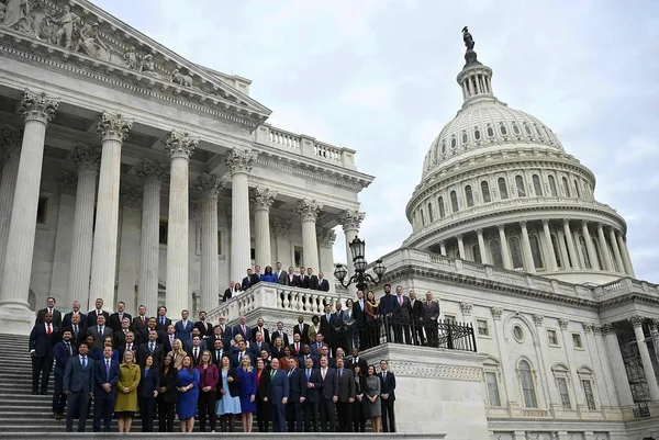 abdde-cumhuriyetciler-temsilciler-meclisinde-cogunlugu-aldi-1668656977624.jpeg ABD'de Cumhuriyetçiler Temsilciler Meclisinde çoğunluğu aldı-3