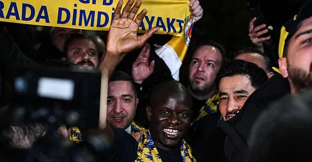 Fenerbahçe'nin yeni transferi N'Golo Kante İstanbul'a geldi! Taraftara seslendi: "Selamünaleyküm"