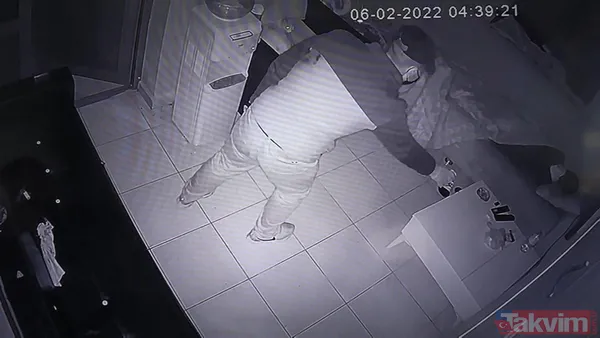 Otopark görevlisi uyurken soyuldu! Film gibi olay: 1 dal sigara çaldı paketi bıraktı! Ofis anahtarı ile 500 lira... - 1