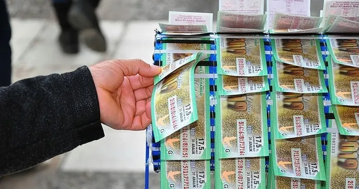 milli-piyango-2024-son-1-2-3-rakama-gore-ikramiye-ne-kadar-kac-tl-2024-yilbasi-cekilisi-1-2-3-bilen-ne-kadar-k-1704045530569.jpg 2024 yılbaşı çekilişi 1-2-3 bilen ne kadar kazanır? Milli Piyango 2024 son 1-2-3 rakama göre ikramiye ne kadar, kaç TL?-4