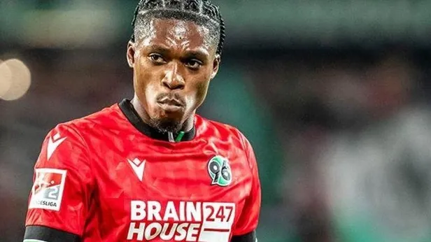 Galatasaray sol bekini buldu! Derrick Köhnün maliyeti açıklandı