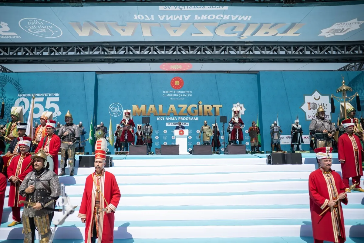 sdgyi-lagveden-akil-turkiye-kazandi-israil-kaybetti-1787734915857.jpeg SDG'yi fesih yoluna sokan devlet aklı! Türkiye adım attı bölge kazandı: Kıblesini İsrail'e çevirenler kaybetti-4