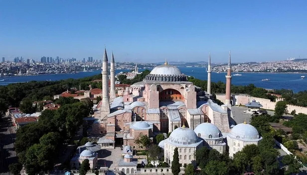 24 Temmuz Cuma hutbesi belli oldu: Ayasofya fethin nişanesi, Fatih'in emaneti-5