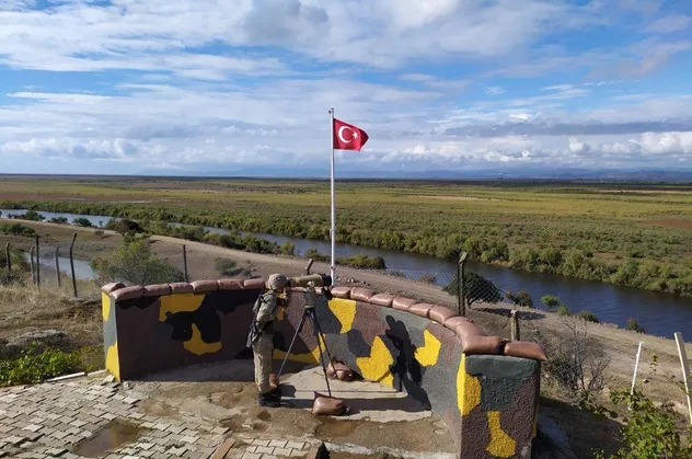 MSB duyurdu: Yurt dışına kaçmaya çalışan teröristler yakalandı!