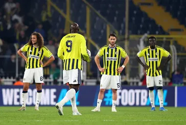 Spor yazarları İsmail Kartal'a yüklendi!